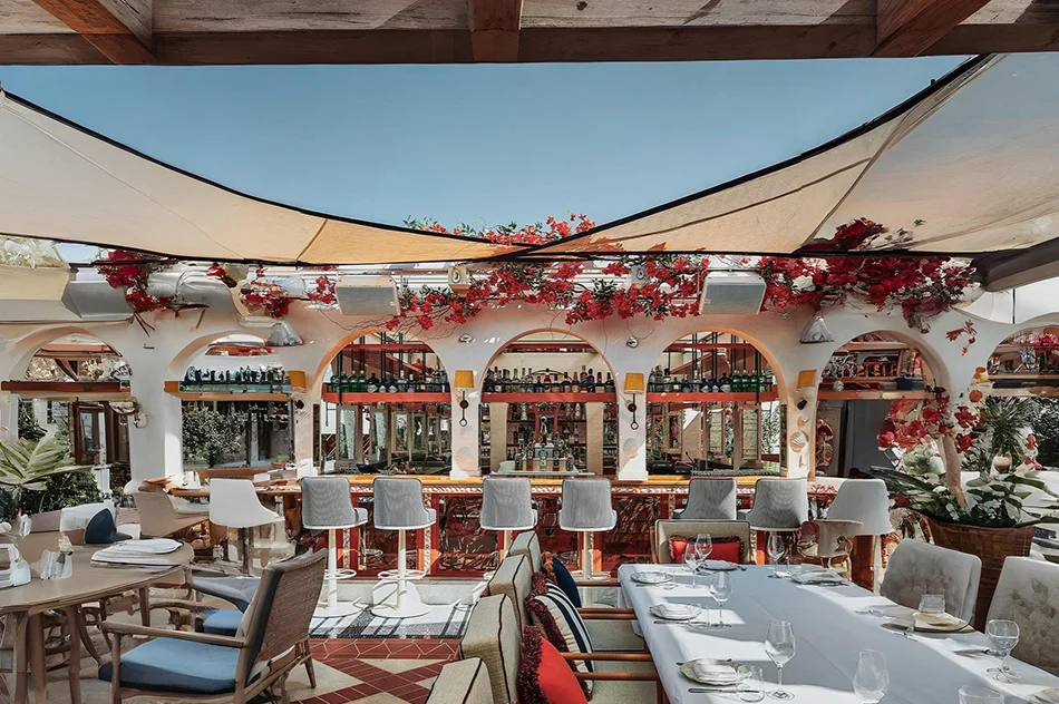 Beach Club Sirene by GAIA interior view